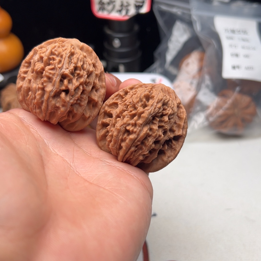文玩核桃吊坠哈哈哈哈哈哈哈哈哈