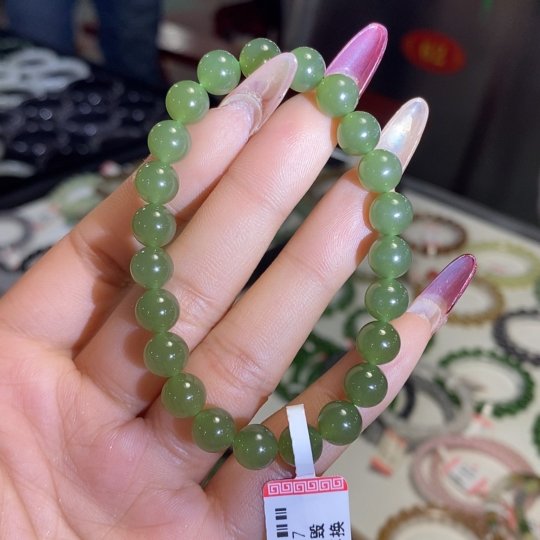 和田玉高冰湖水绿8mm未镶嵌