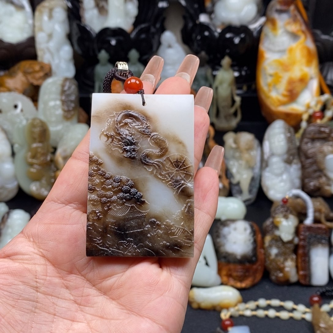 和田玉颈饰未镶嵌