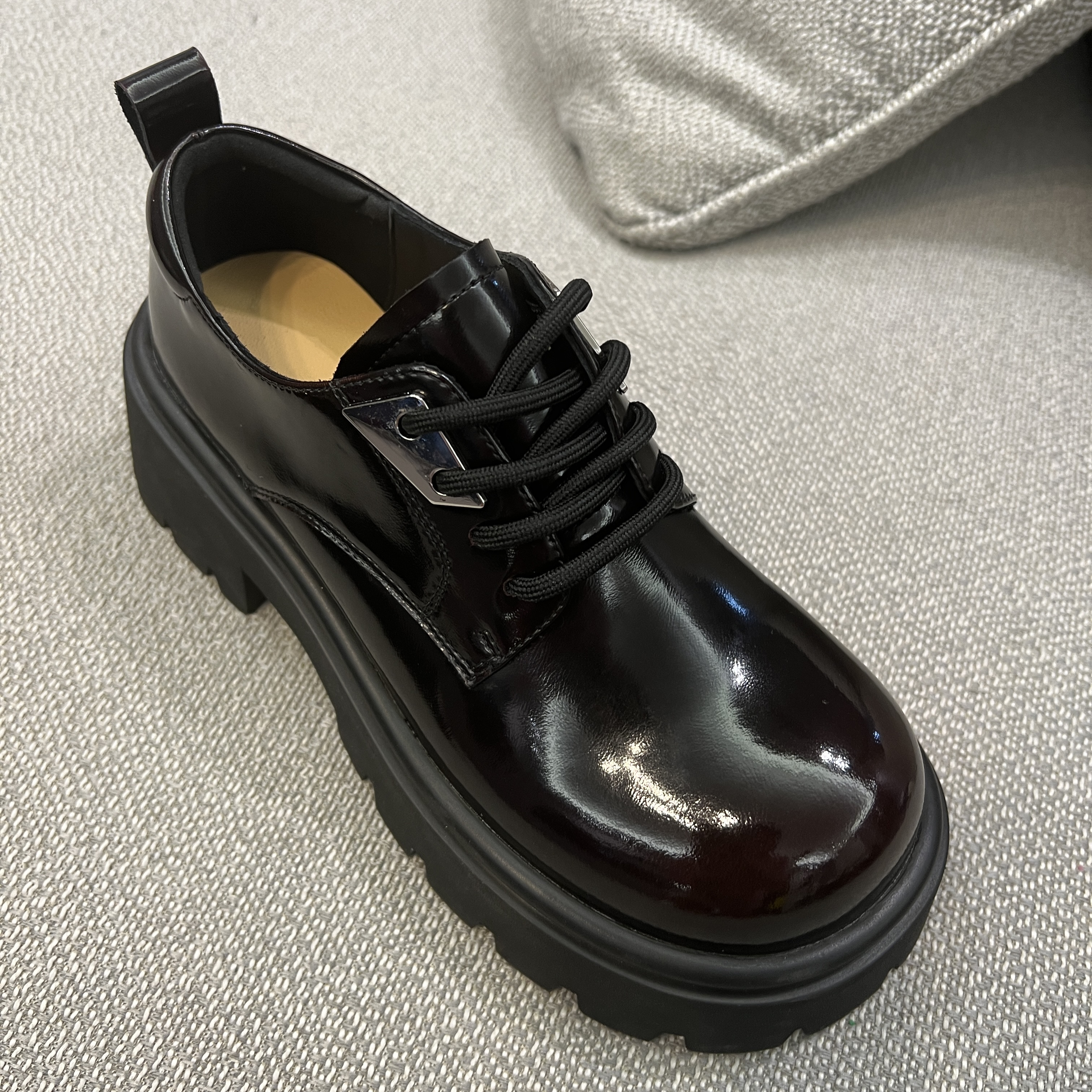 安暖福利优惠时尚百搭库存鞋~