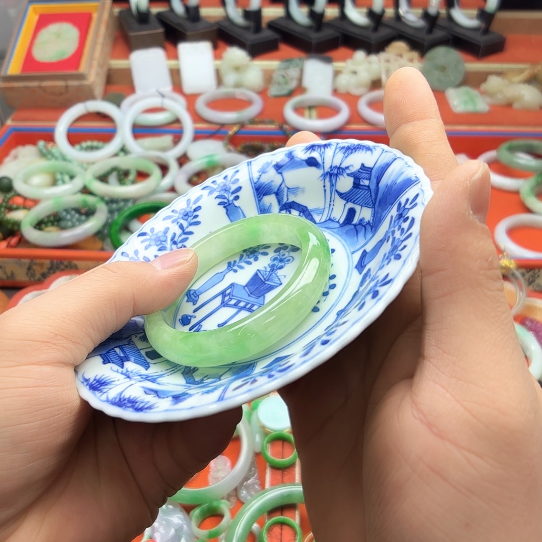 蓉***瓷器96852558899月