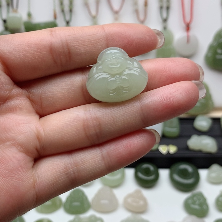 和田玉吊坠未镶嵌