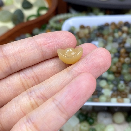 和田玉配件未镶嵌