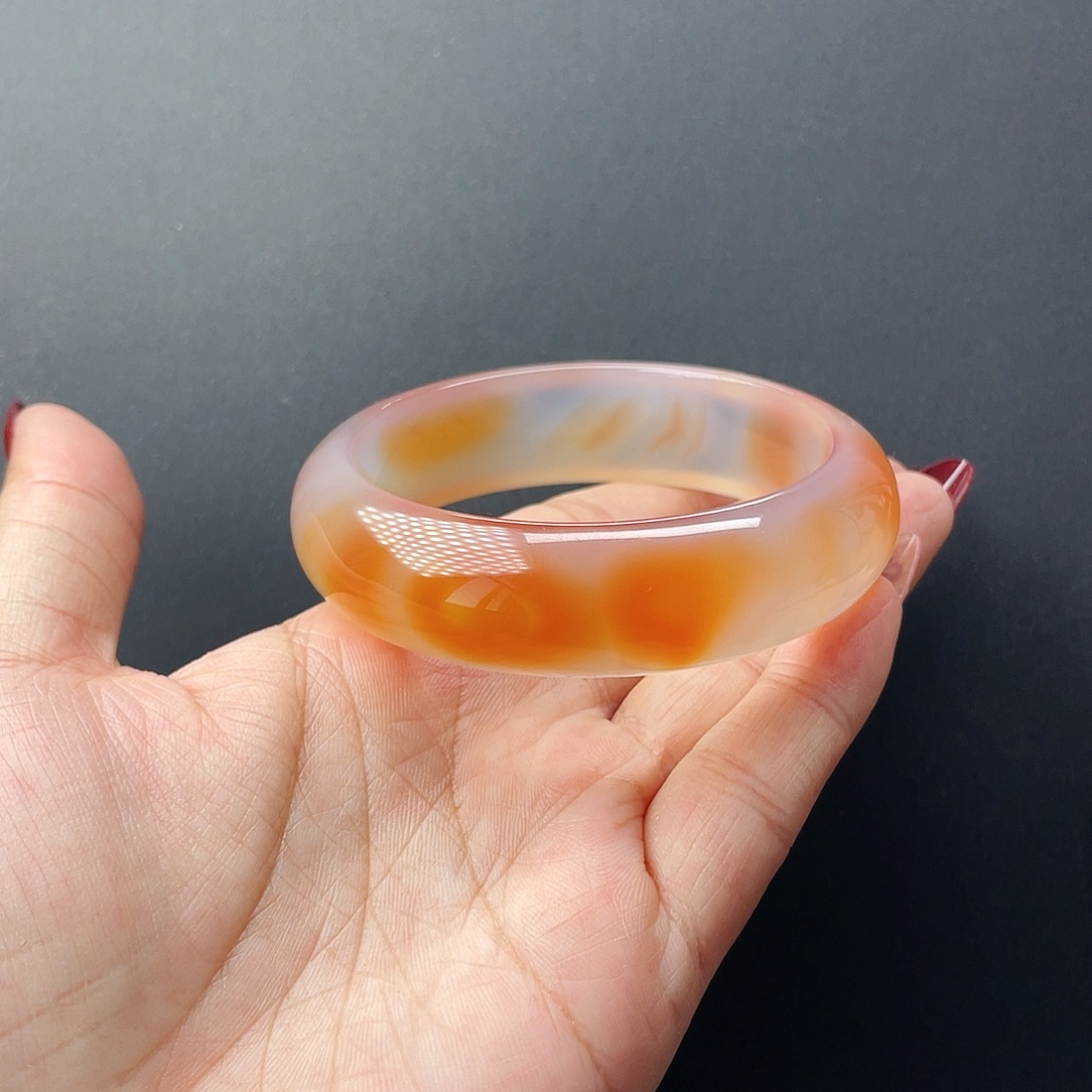 玛瑙/玉髓手镯未镶嵌