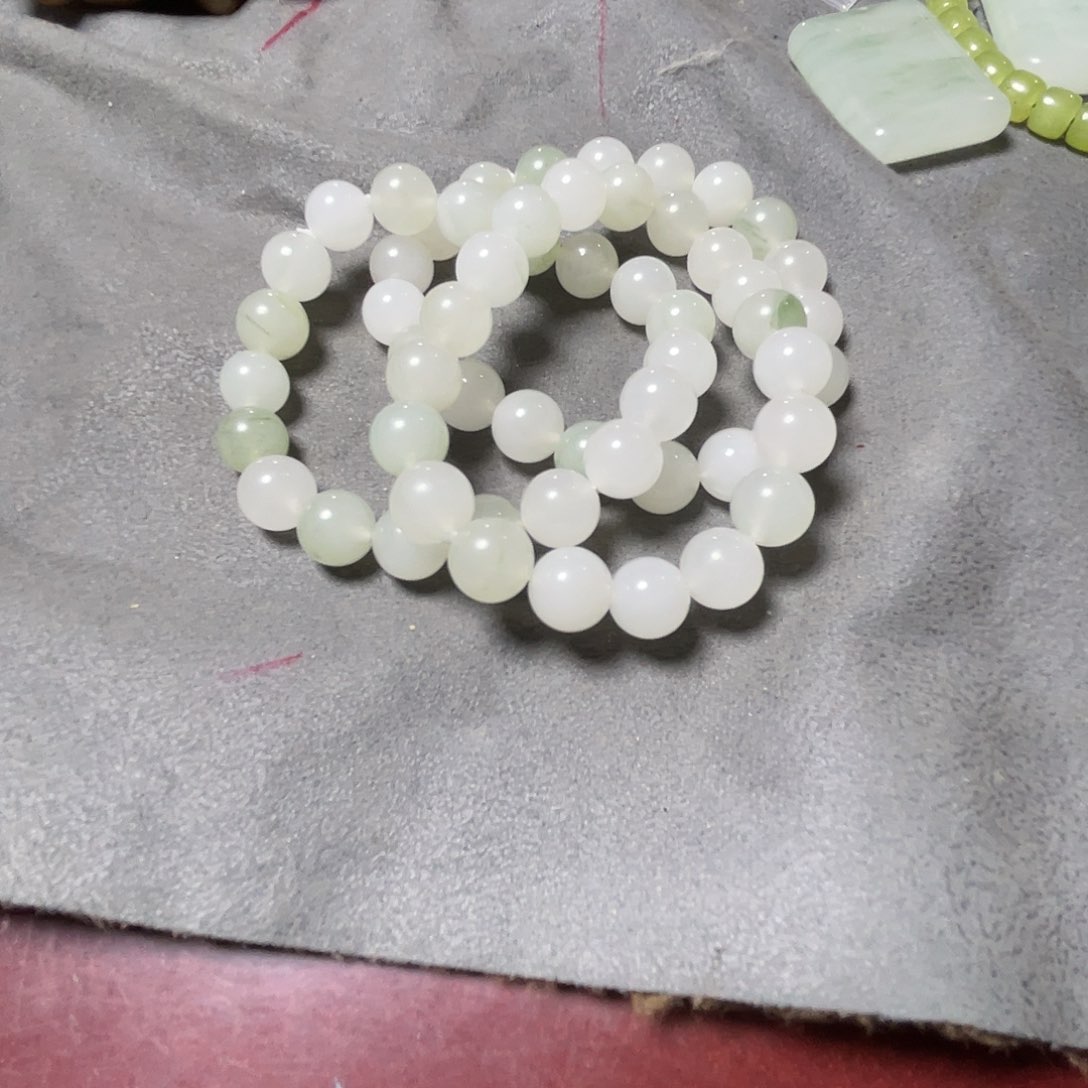 石英质玉手链未镶嵌