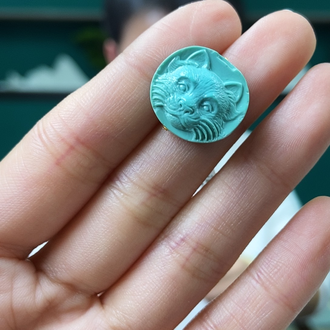 未镶嵌绿松石珠宝奇石