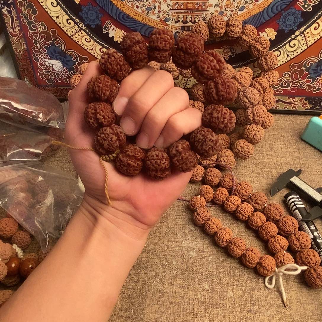 O***L吊坠金刚菩提70aaaaaaa