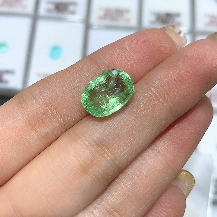 碧玺帕拉伊巴7.84ct未镶嵌