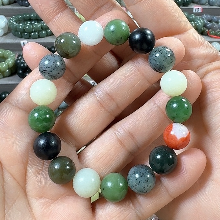 和田玉手链未镶嵌多宝卡12