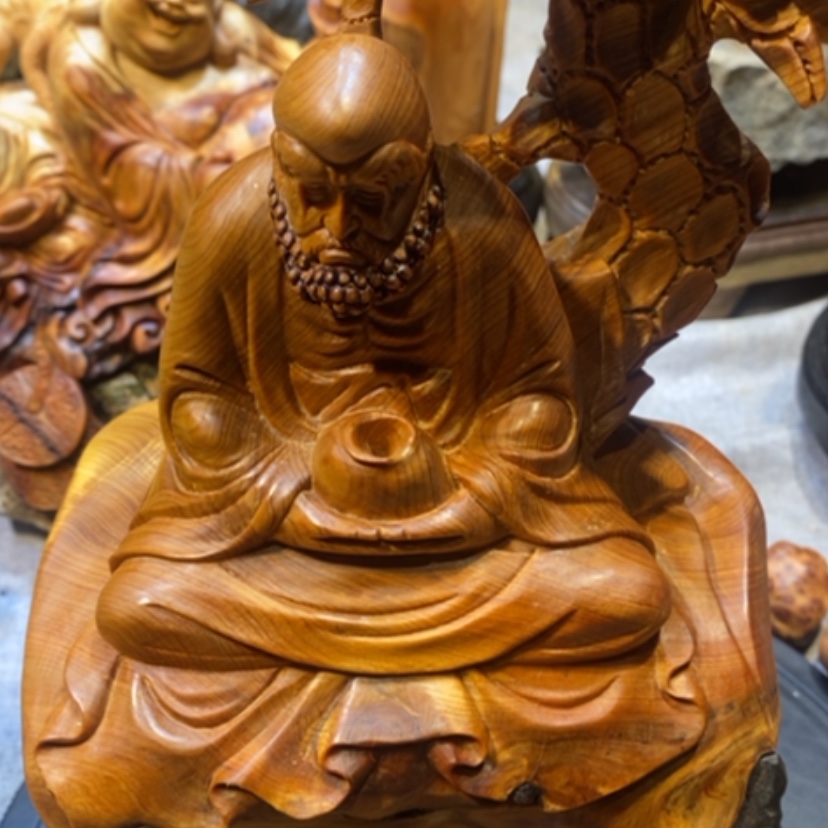 【闪购商品】柏木（崖柏）漫**步hhgggbhhhjj