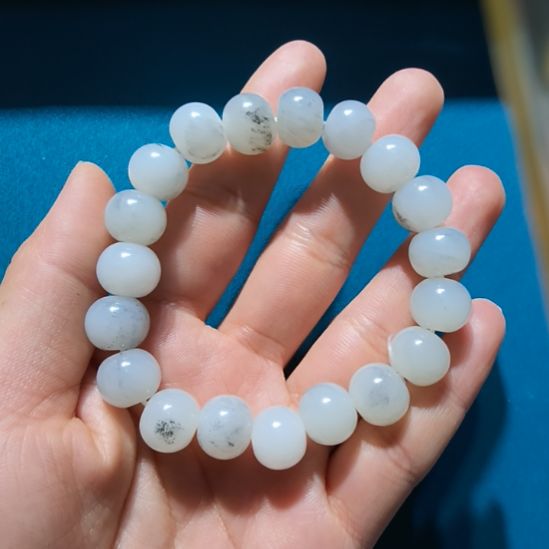 和田玉手链未镶嵌九*三