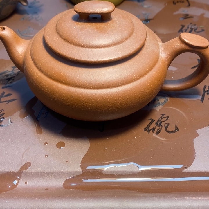 紫砂茶壶嗯哼是吧