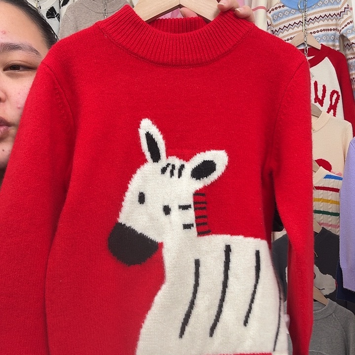 红色小马150尺码妍