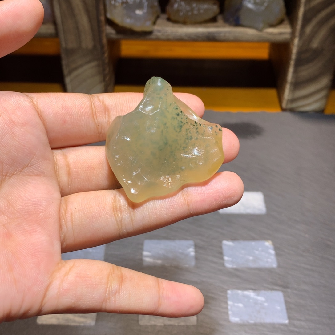 玛瑙/玉髓未镶嵌珠宝奇石
