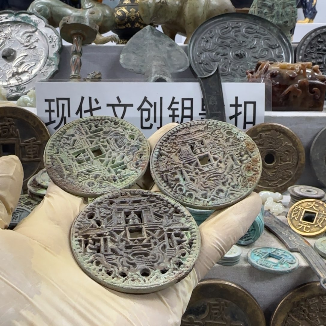 用***8工艺品和艺术作品