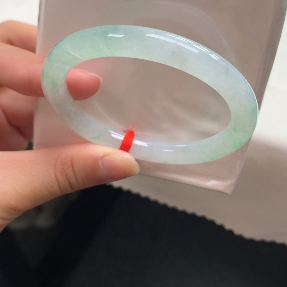 翡翠未镶嵌手镯6号53圆贵妃小龙井捡漏（必拍）