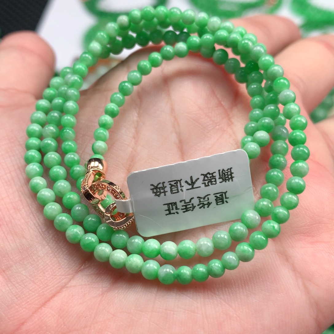 翡翠手链未镶嵌翡翠