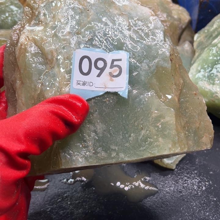 透闪石-蛇纹石玉珠宝奇石未镶嵌夏**空