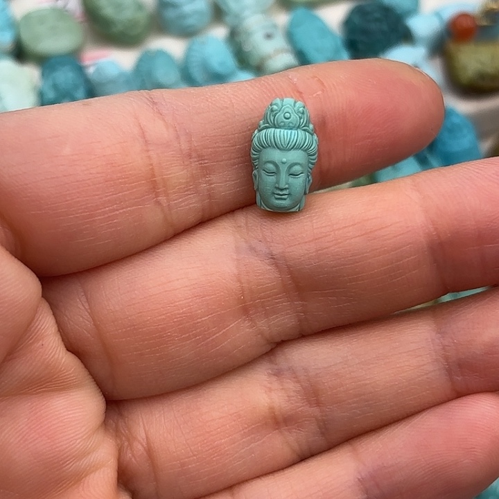 绿松石未镶嵌挂件