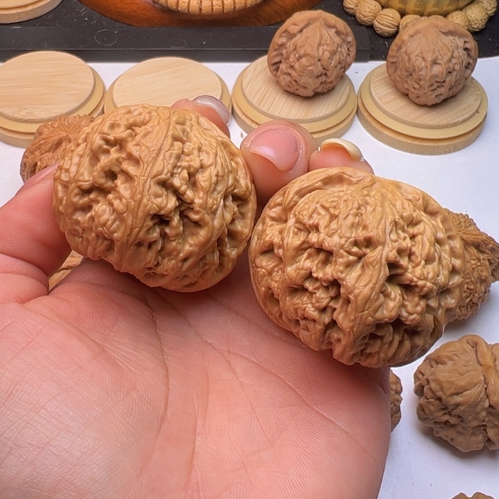 文玩核桃把件粗筋43