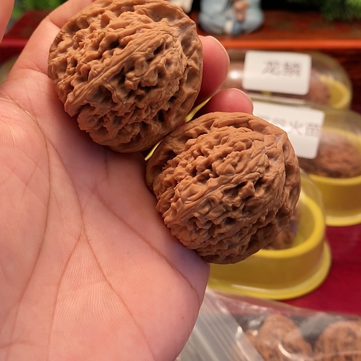 【闪购商品】文玩核桃吊坠王**@南疆