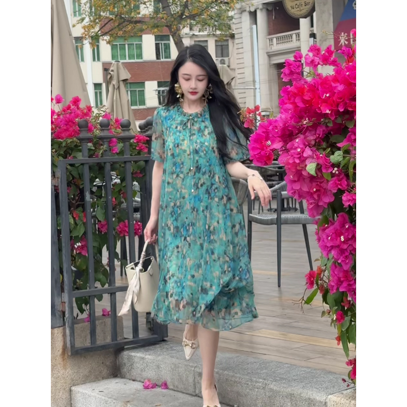 3226#高端优雅连衣裙夏季2025新款遮肚子气质设计感大码女装裙子