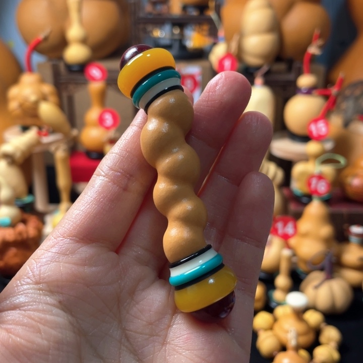 千***️葫芦头和脸上没有了那么多次在