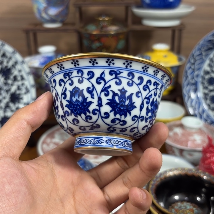 重***过景德镇手工手绘陶瓷