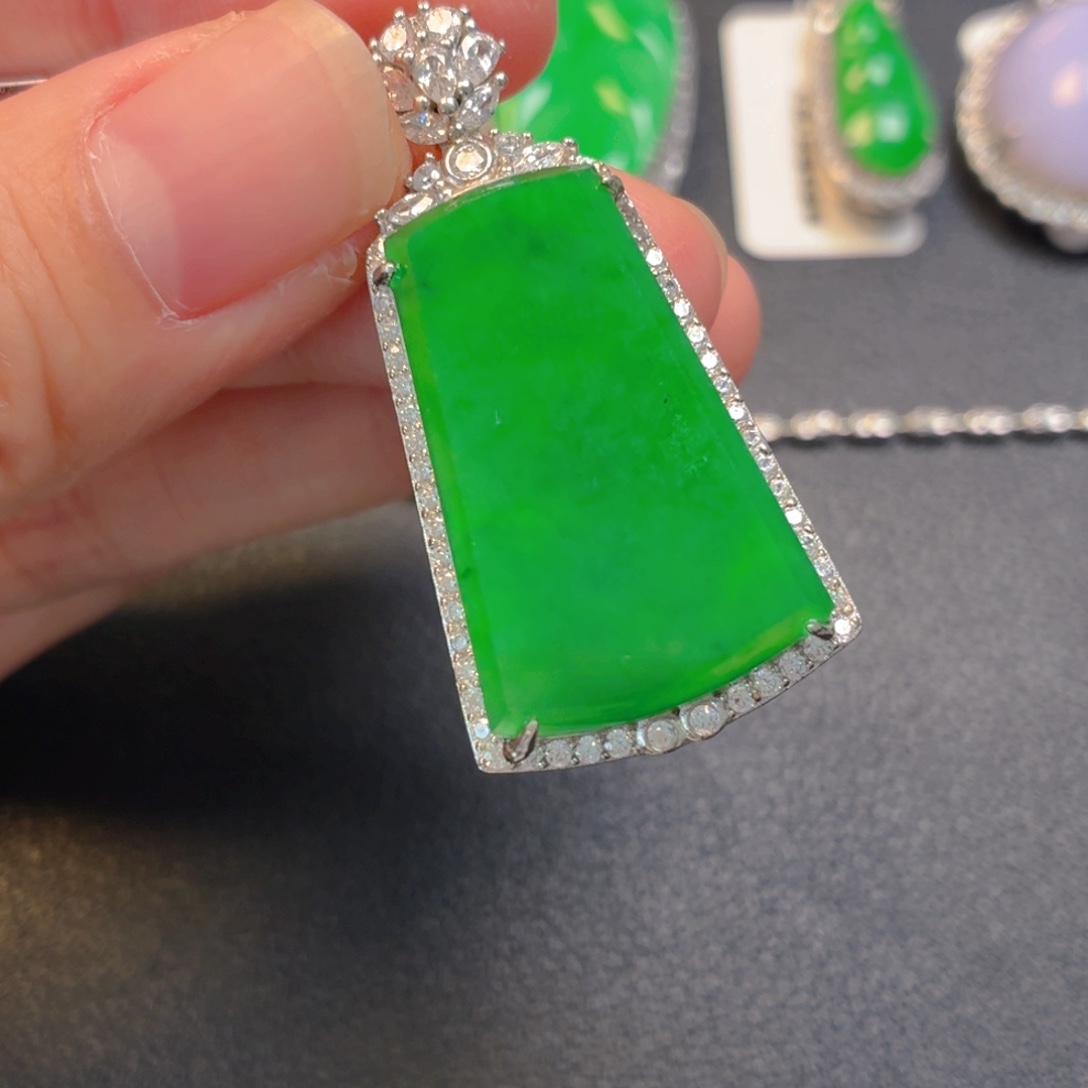 翡翠银S925镶嵌吊坠(不含链)