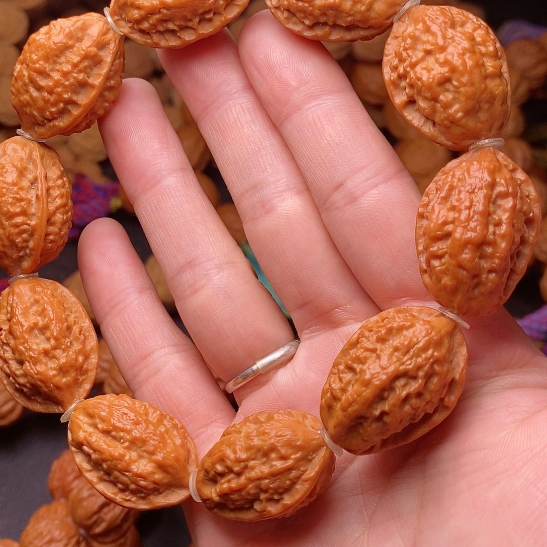 【闪购商品】文玩核桃吊坠绣花鞋21