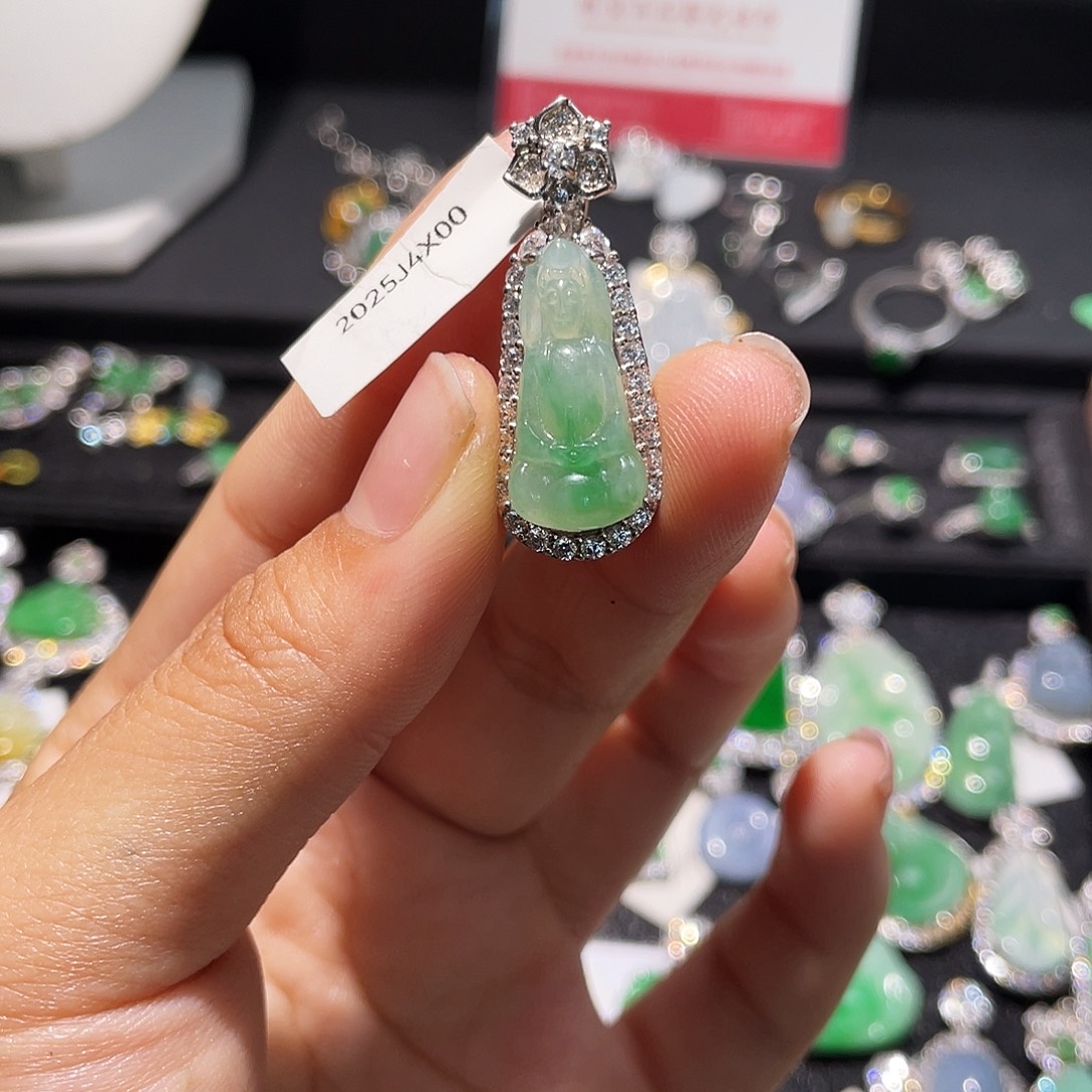 翡翠银S925镶嵌颈饰