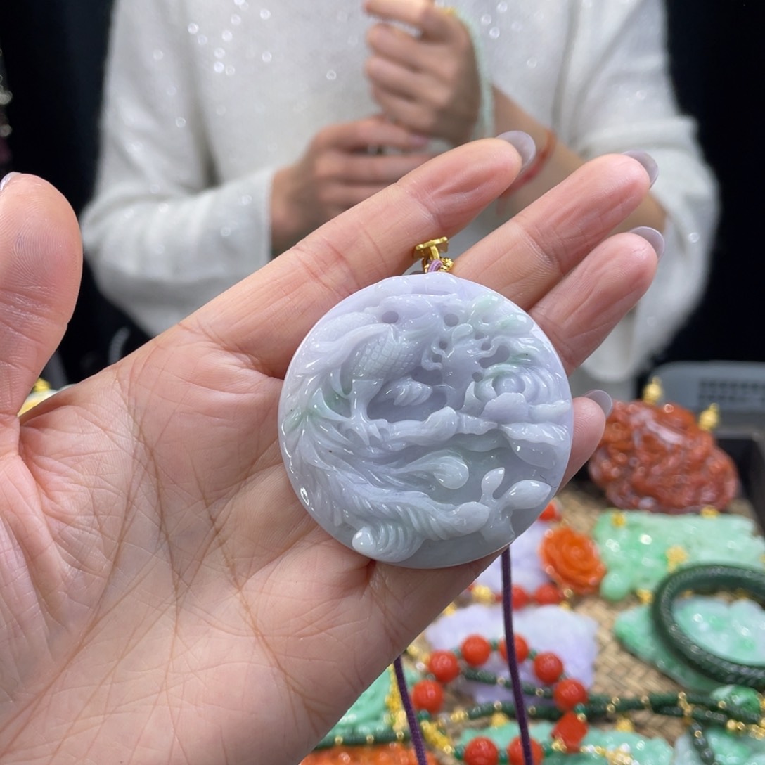 翡翠颈饰未镶嵌代编织