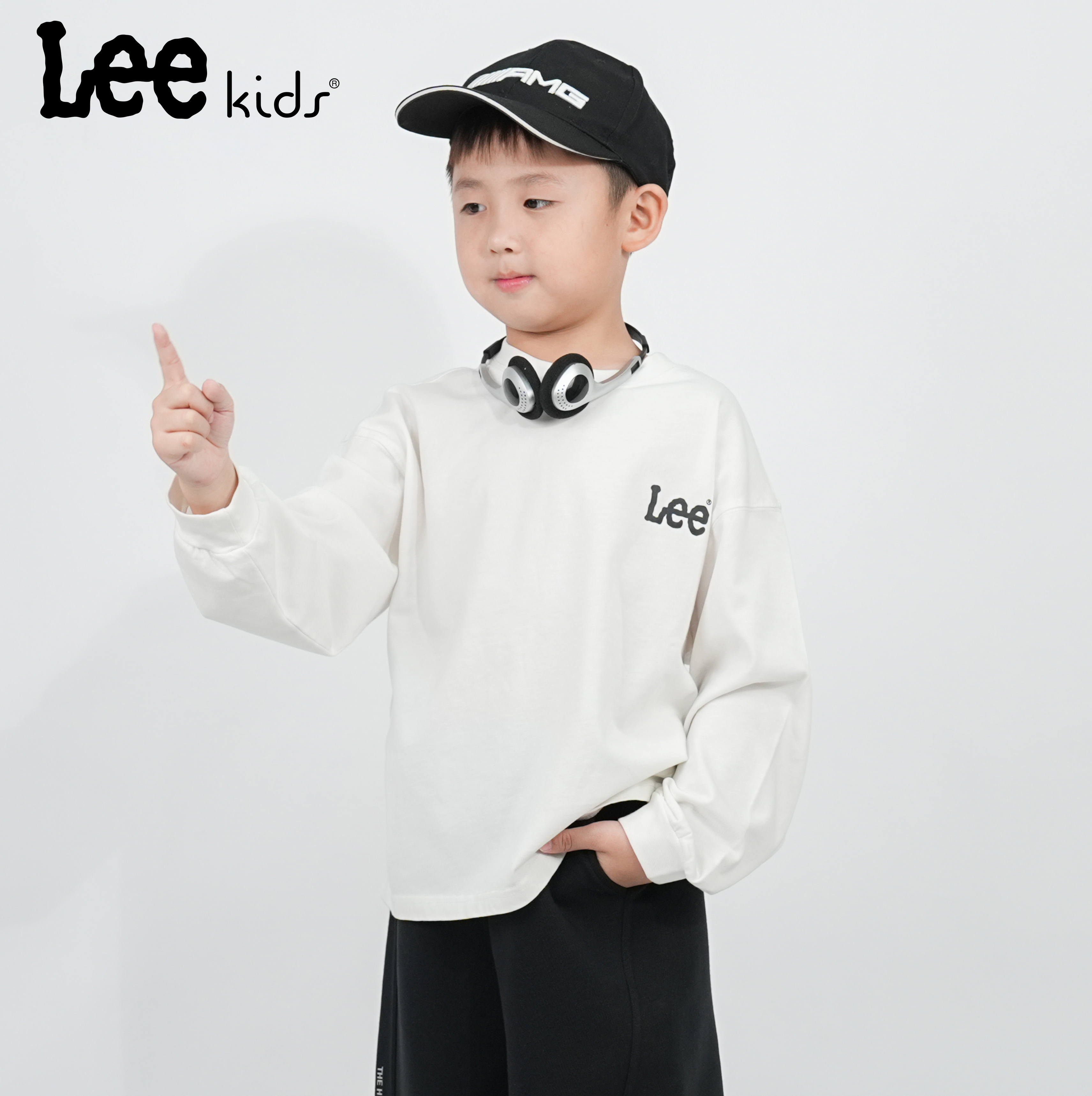 Leekids秋冬儿童打底长袖卫衣宽松T恤圆领套头长袖LK5X5FUT1113