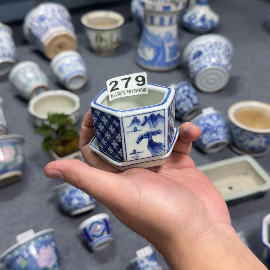 行***止陶陶瓷，默认微瑕，介意勿拍