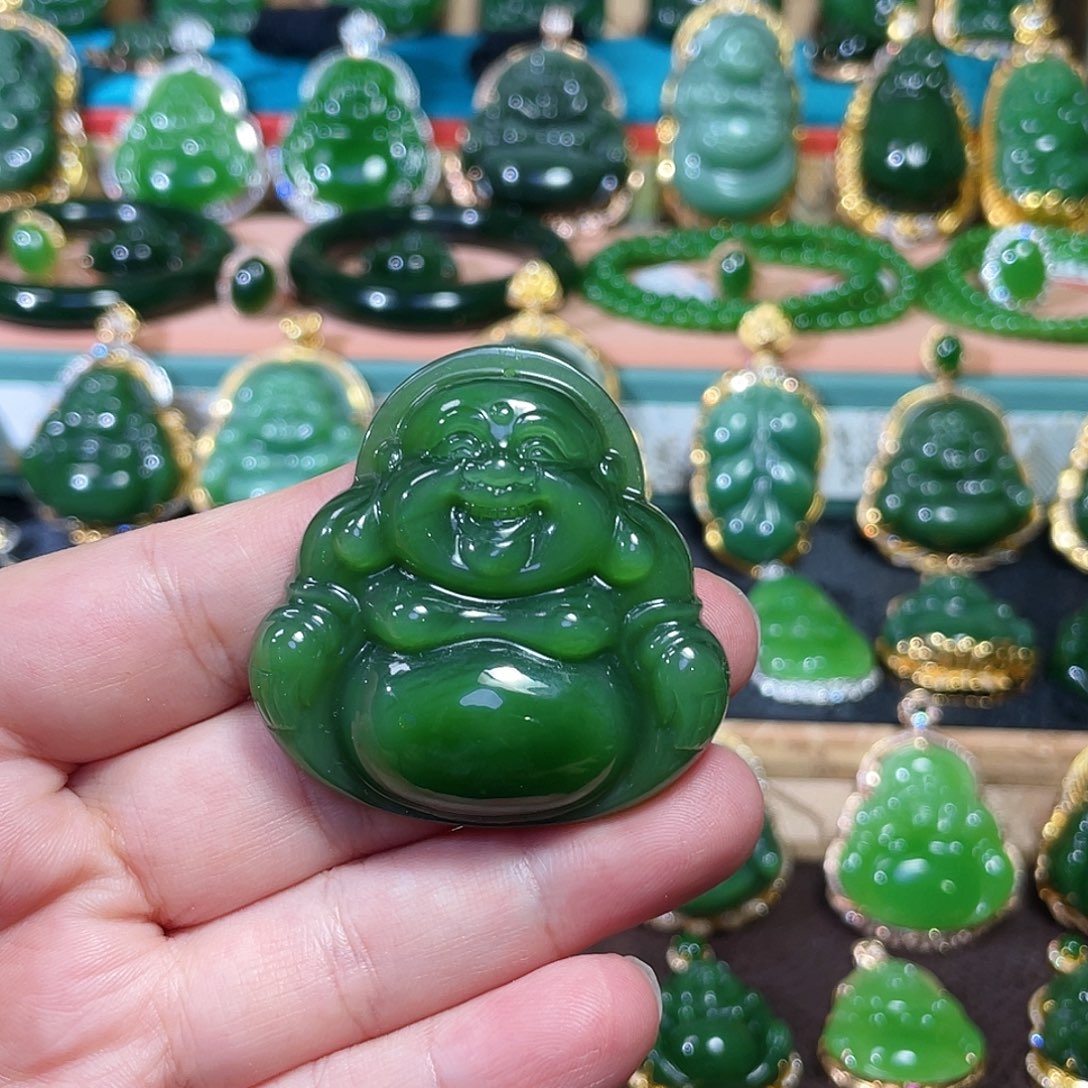 吊坠(不含链)未镶嵌和田玉（碧玉）阳绿佛公46