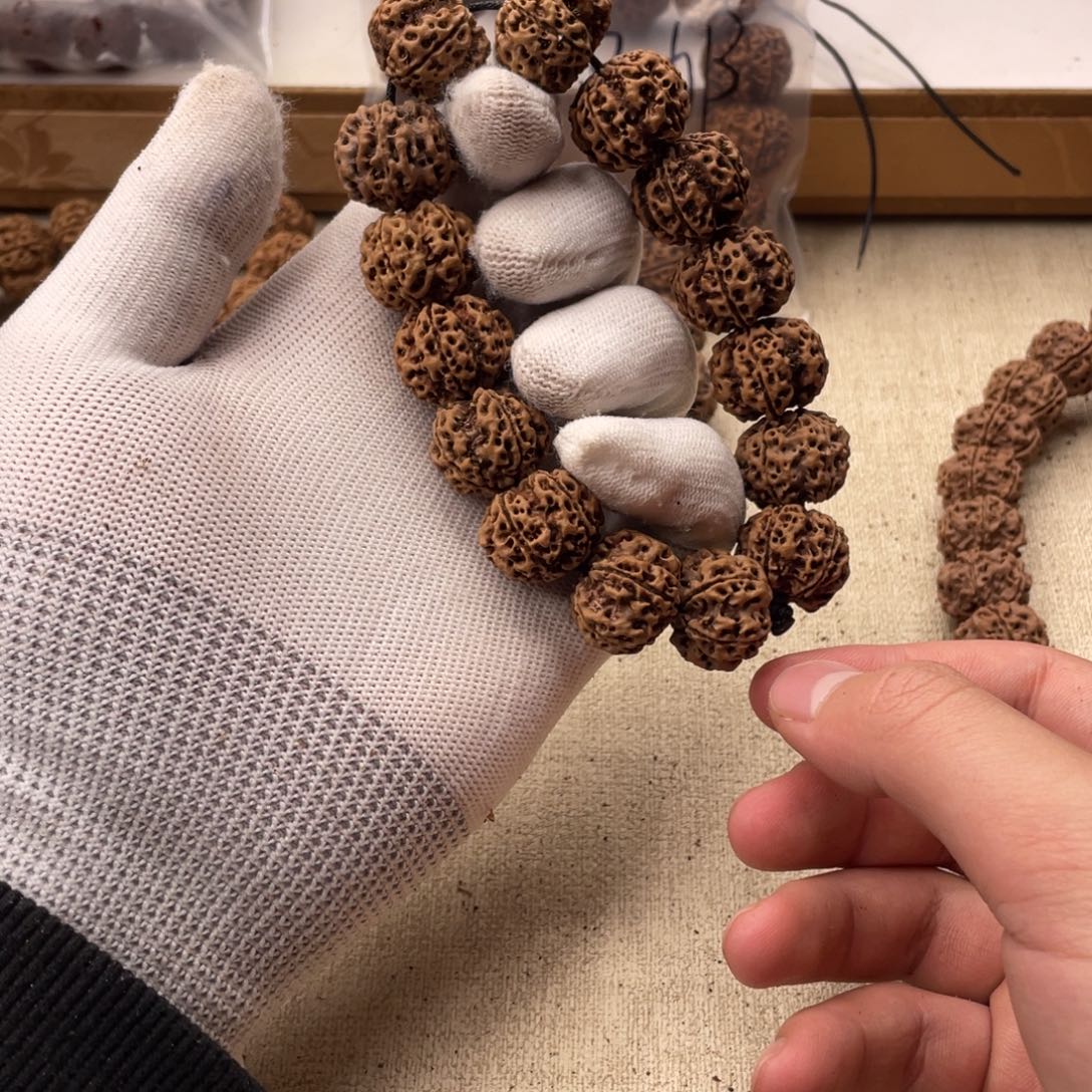 小***欢金刚菩提吊坠安娜蜂窝双龙