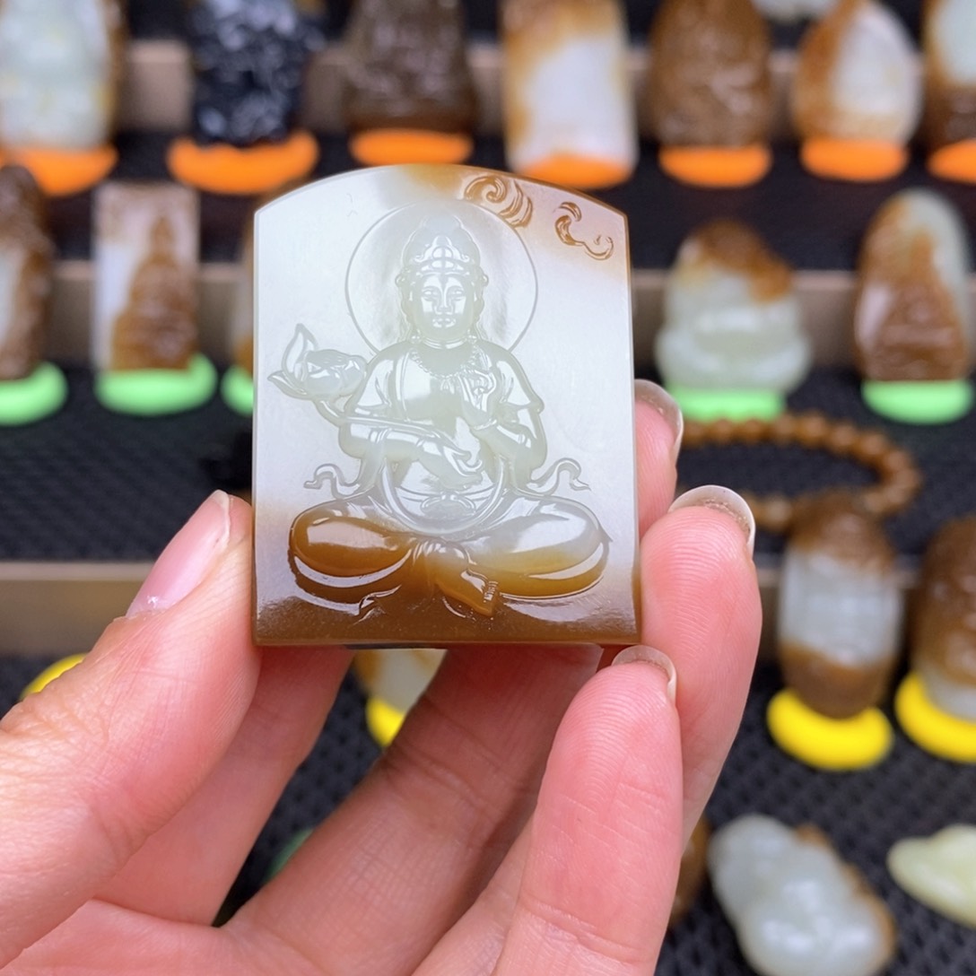 和田玉颈饰未镶嵌玉*鸢