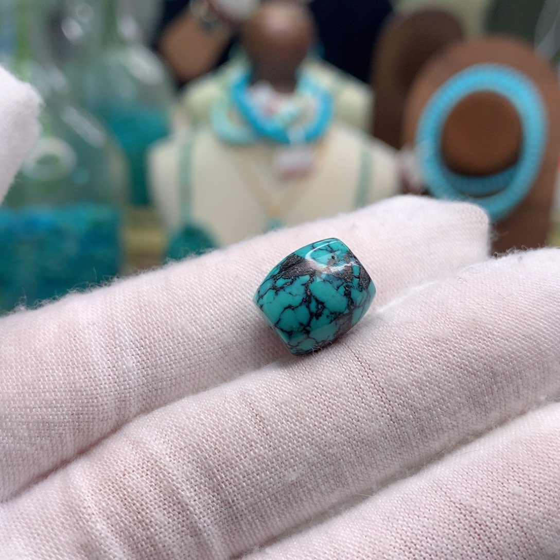 绿松石未镶嵌配饰