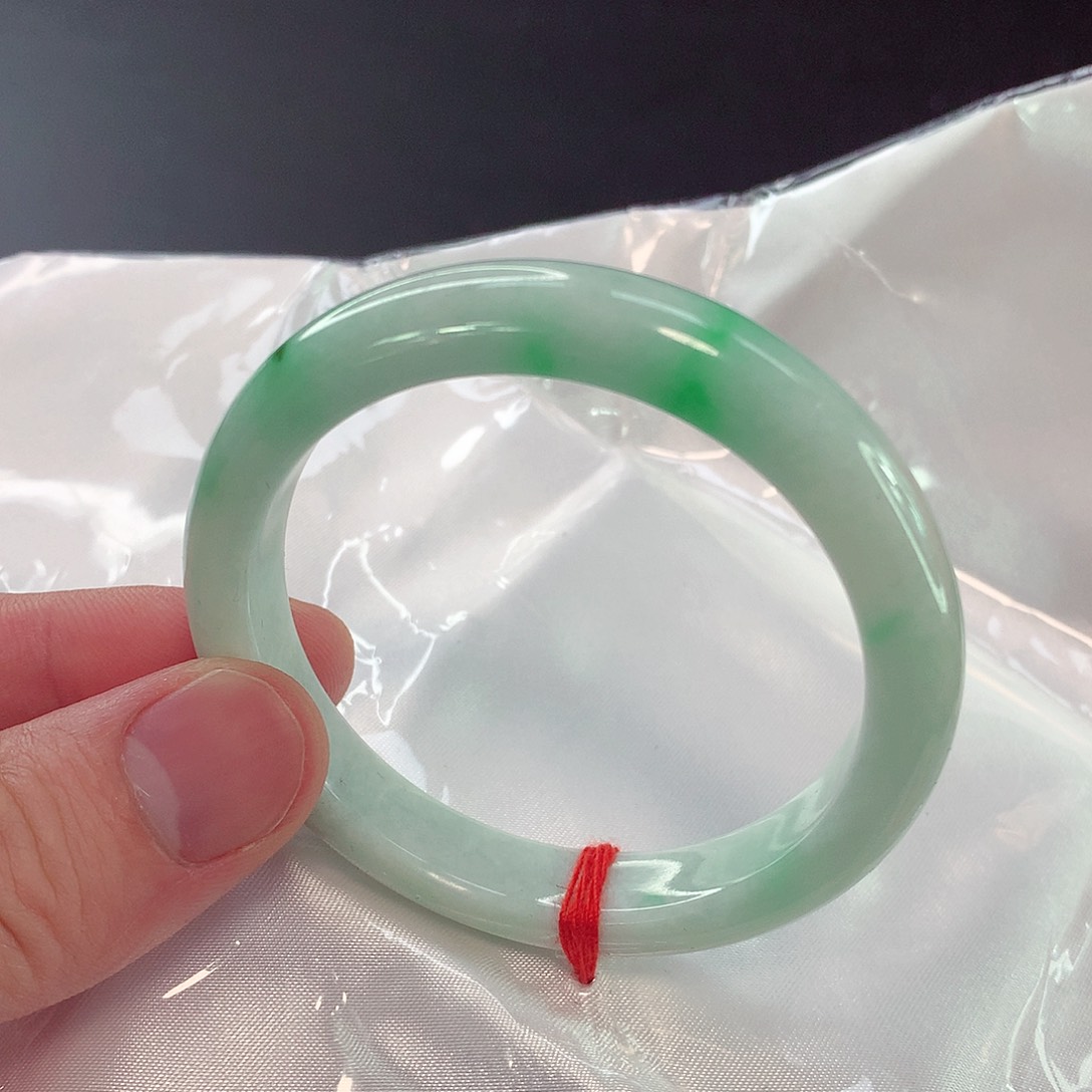 翡翠手镯未镶嵌125天然翡翠A货