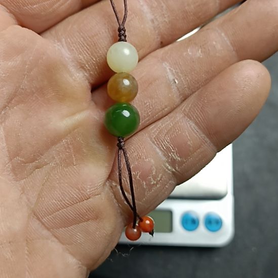 和田玉未镶嵌车挂