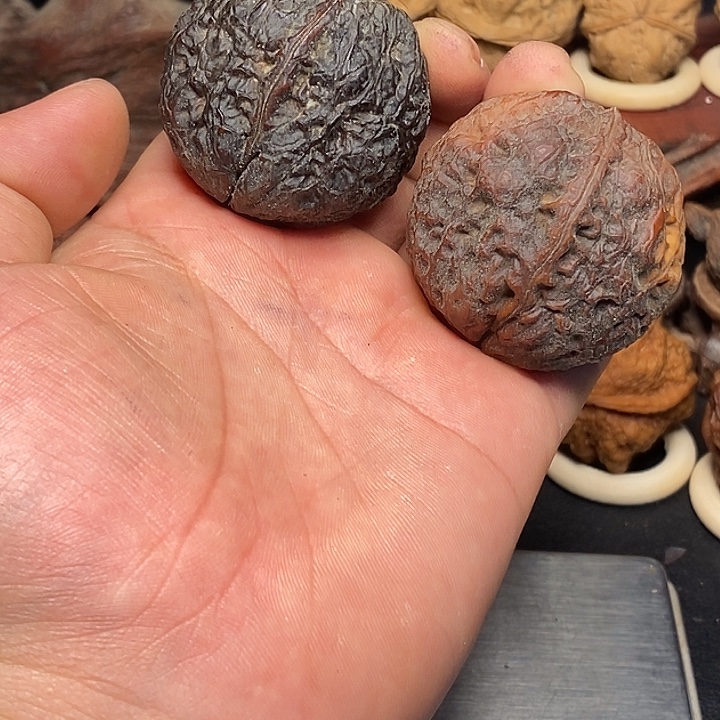 文玩核桃吊坠云南铁核桃22