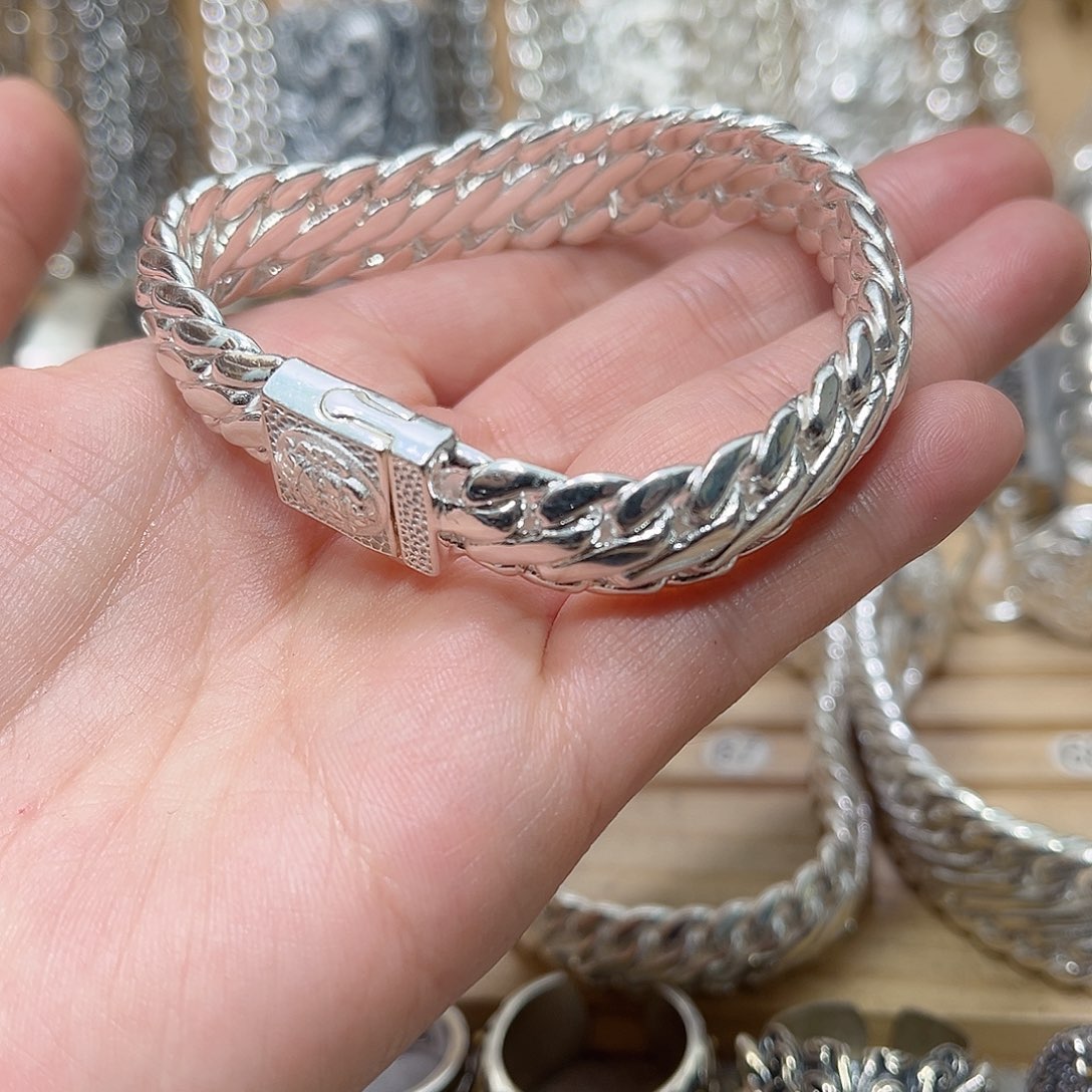 链子足银纯银999克重75.9克19厘米