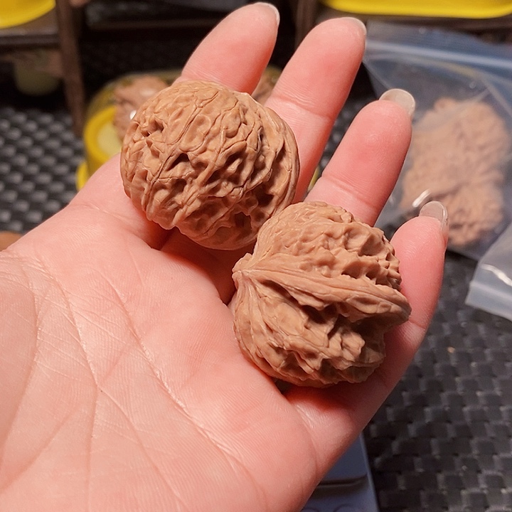 吊坠文玩核桃波****?