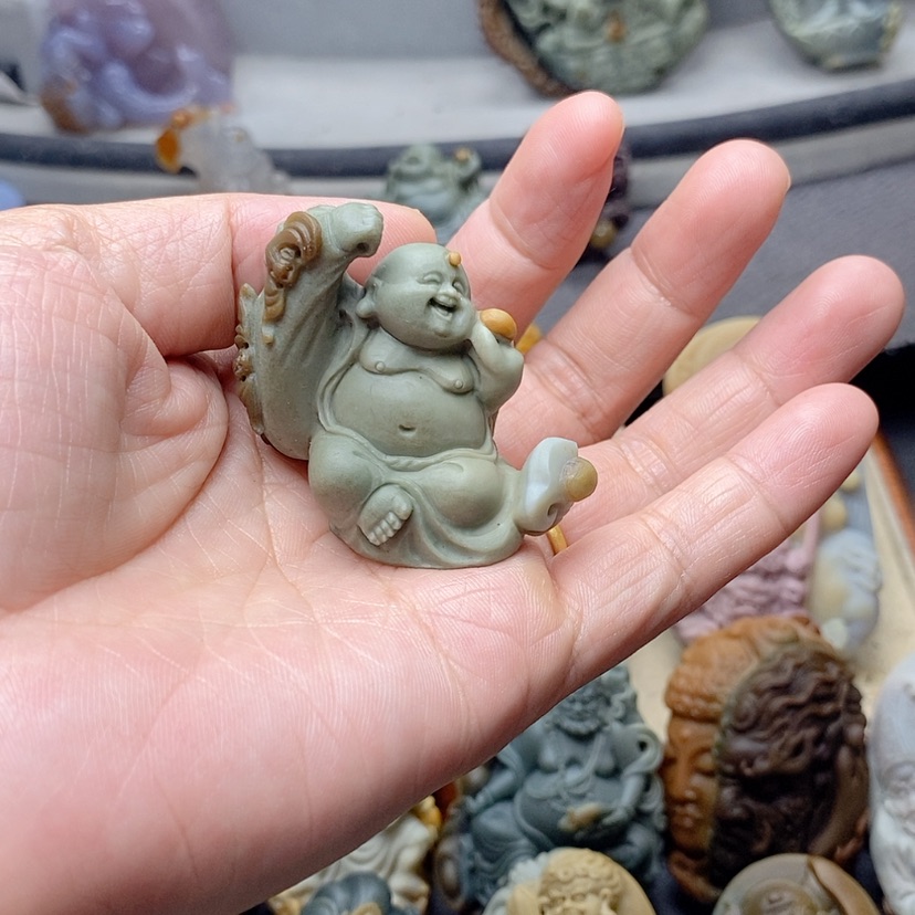 【闪购商品】定制石英质玉吊坠未镶嵌