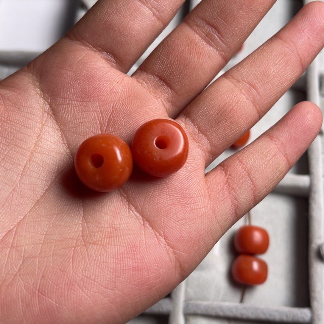 泥塑刘藏区南南红红2颗