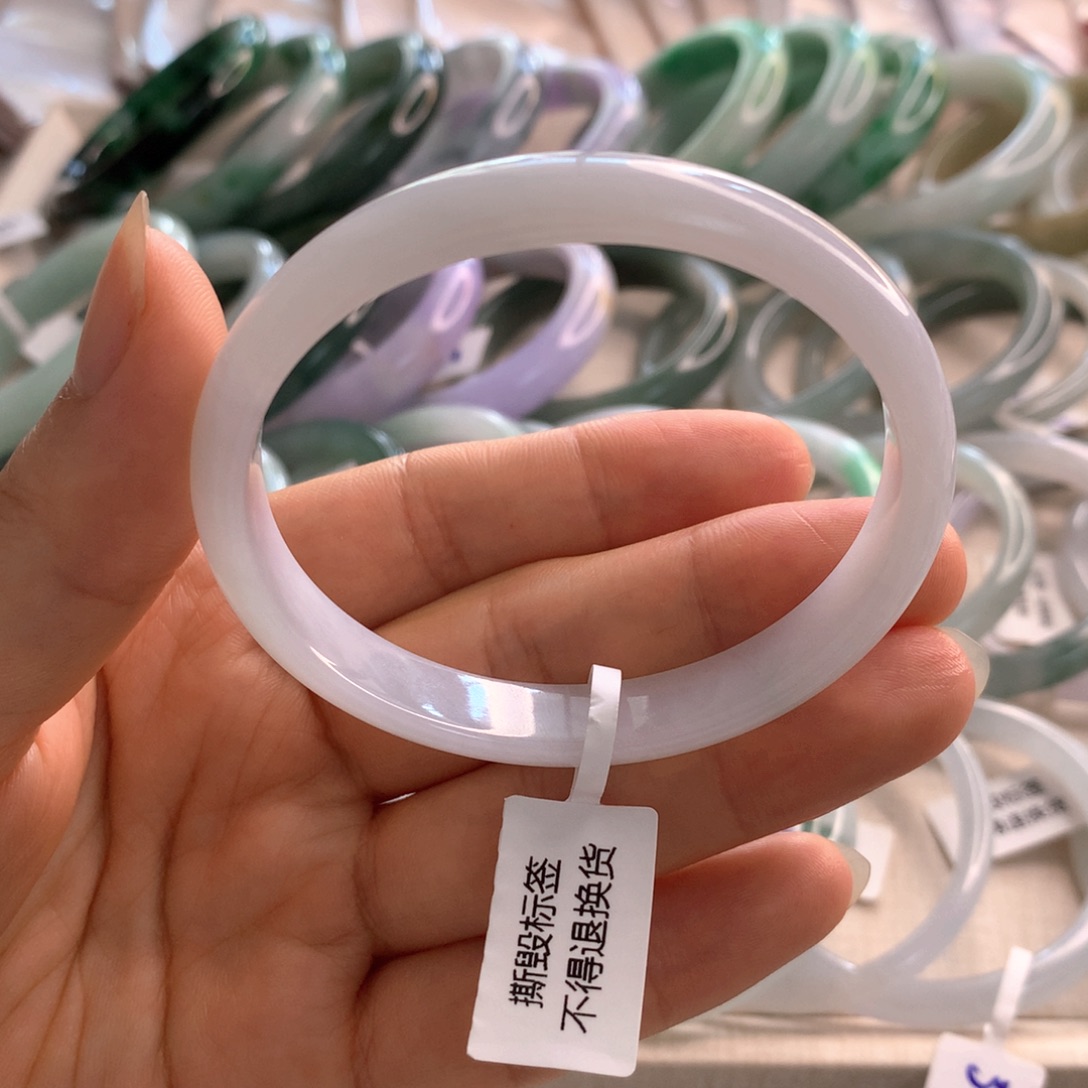 翡翠手镯未镶嵌白月光贵妃57