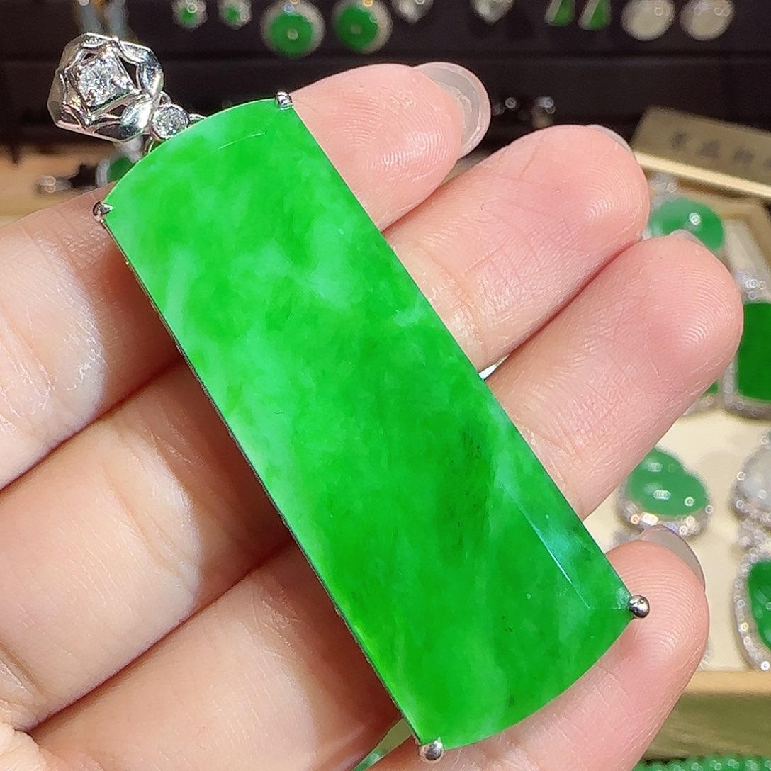 翡翠18K金镶嵌吊坠(不含链)无事牌