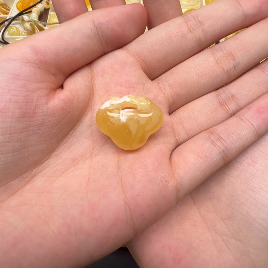 裸石蜜蜡未镶嵌蜜蜡