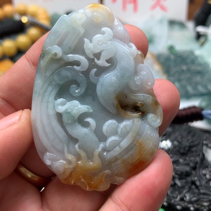 翡翠颈饰未镶嵌保真天然a货翡翠