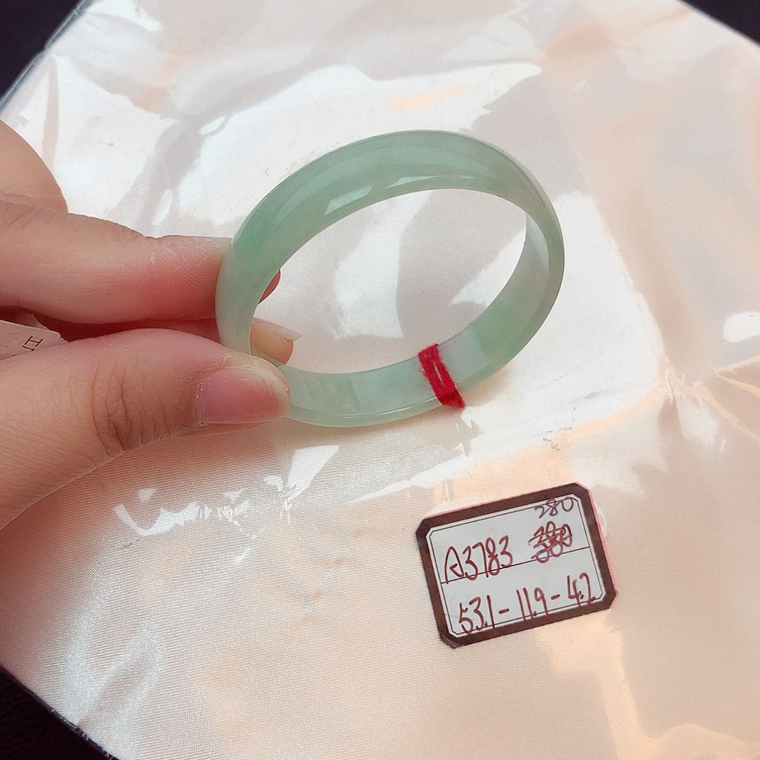 翡翠手镯未镶嵌天然缅甸翡翠A货